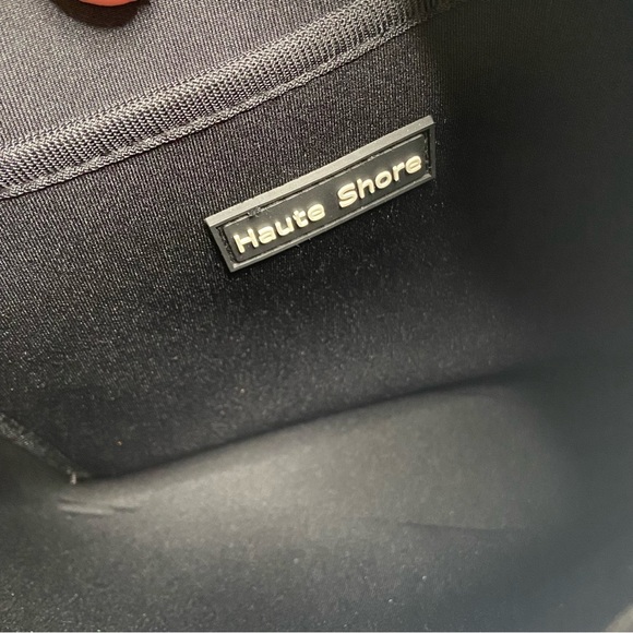 HAUTE SHORE Neoprene Zip Top Crossbody Bag - Picture 3 of 14